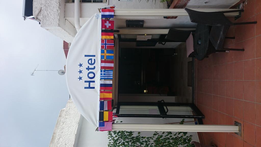 Hotel Hr Costa Rei มูราเวรา ภายนอก รูปภาพ