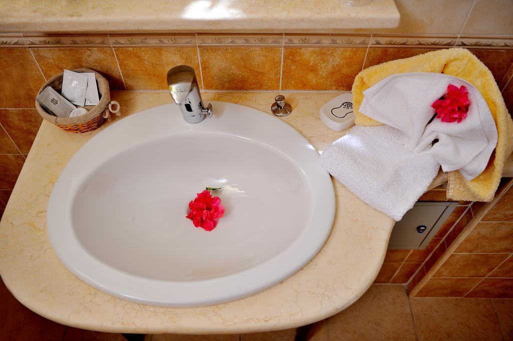 Hotel Hr Costa Rei มูราเวรา ห้อง รูปภาพ