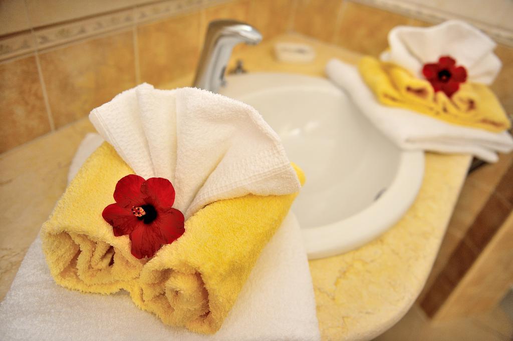 Hotel Hr Costa Rei มูราเวรา ภายนอก รูปภาพ